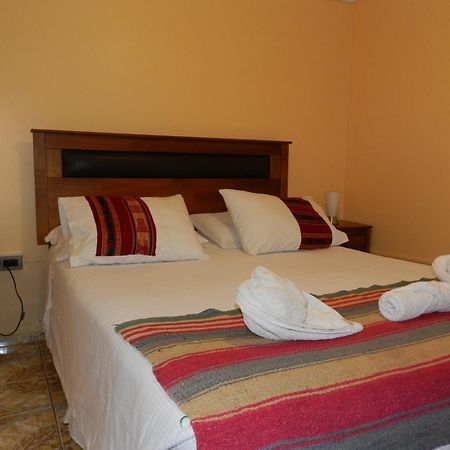 Hostal Illari San Pedro de Atacama Buitenkant foto